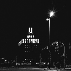 Nacht am Dortmunder U.jpg